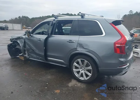 2016 Volvo Xc90 T6 Inscription z USA, uszkodzony, nr VIN YV4A22PL4G1086196